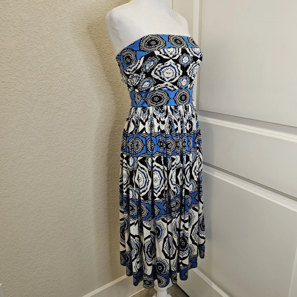 NWT White House Black Market Strapless Midi Dress, Blue, White, Black - Picture 4 of 8